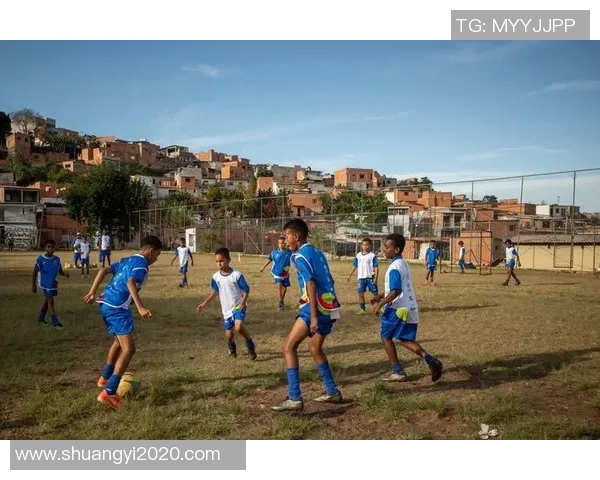 足球明星风采展示视频集锦带你领略绿茵场上的传奇瞬间