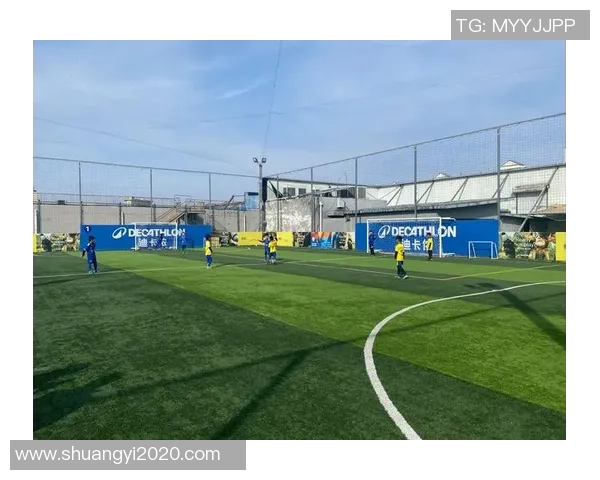 成都足球队的崛起与发展：探索其背后的团队意识与文化传承